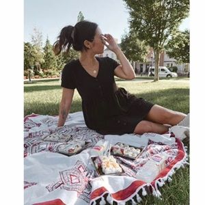 Forever 21 Black Woven Dress